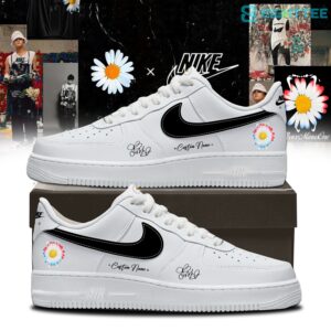 G-Dragon’s PEACEMINUSONE x AF1 Shoes 2